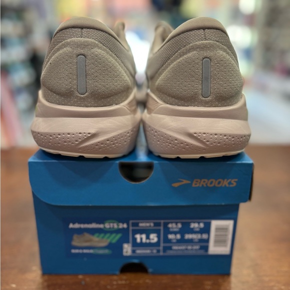 Mens Brooks Adrenaline GTS 24 - Picture 4 of 4
